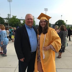 Meet your Posher, Elise